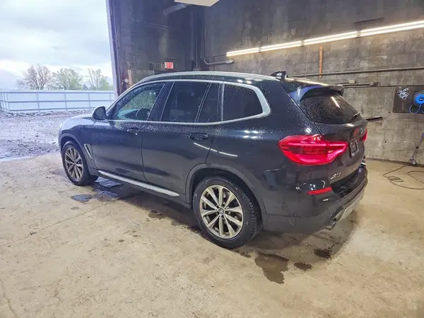 5UXTR9C59JLD89740 2018 BMW X3 - Image 2