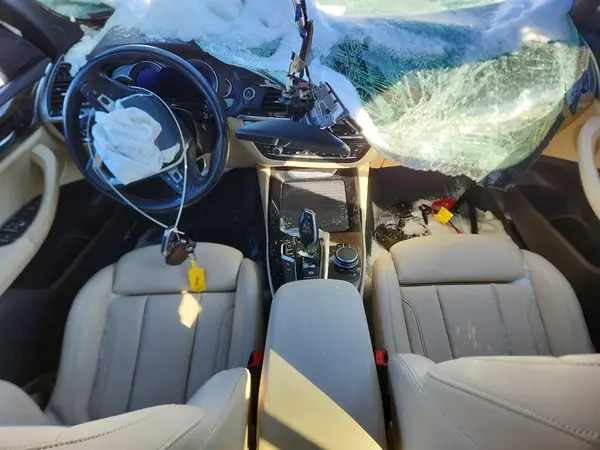 5UXTR9C59KLD92588 2019 BMW X3 - Image 8