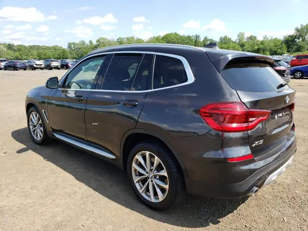5UXTR9C59KLD95880 2019 BMW X3 - Image 2