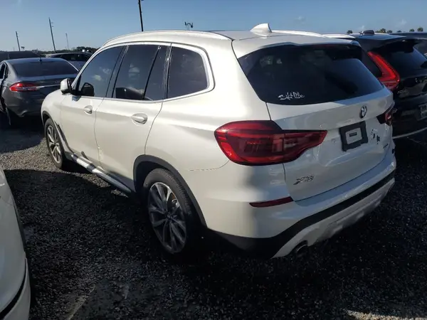 5UXTR9C59KLE12497 2019 BMW X3 - Image 2