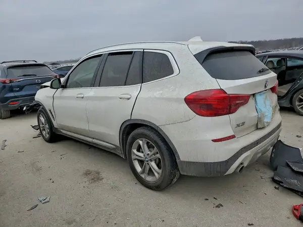 5UXTR9C59KLE12516 2019 BMW X3 - Image 2