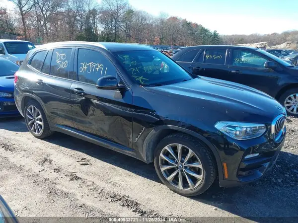 5UXTR9C59KLE16002 2019 BMW X3 - Image 1