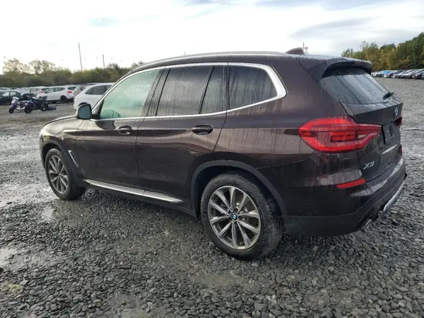 5UXTR9C59KLE20826 2019 BMW X3 - Image 2