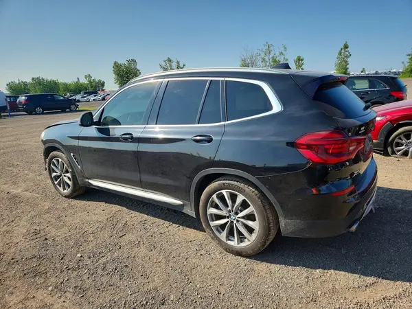 5UXTR9C59KLE21510 2019 BMW X3 - Image 2