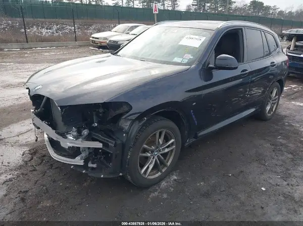 5UXTR9C59KLP76528 2019 BMW X3 - Image 2