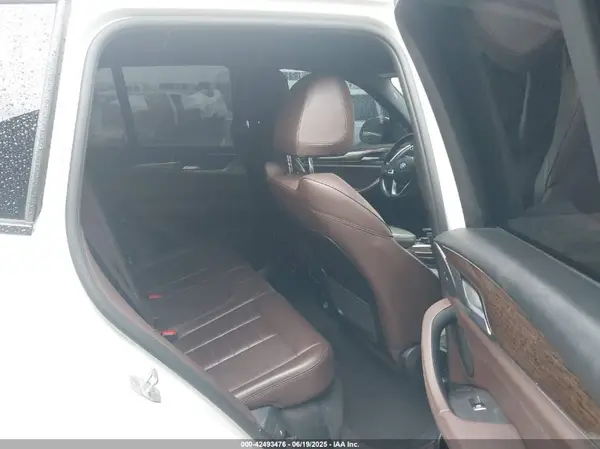 5UXTR9C59KLP91269 2019 BMW X3 - Image 8