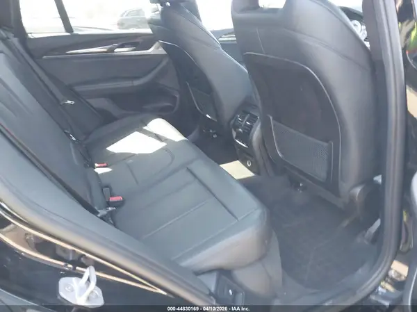 5UXTR9C59KLP93720 2019 BMW X3 - Image 8