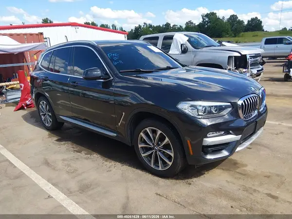 5UXTR9C59KLR03455 2019 BMW X3 - Image 1