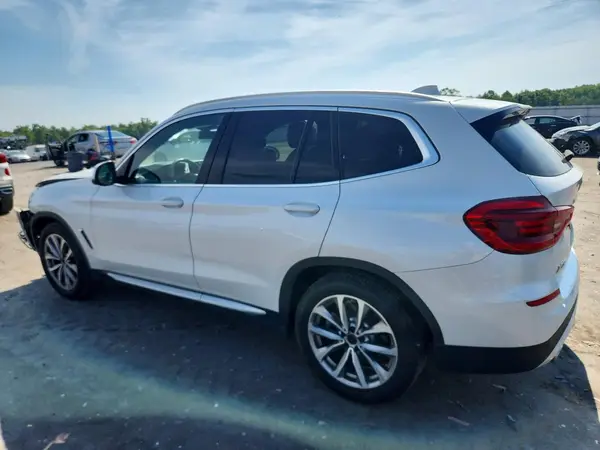 5UXTR9C59KLR05951 2019 BMW X3 - Image 2