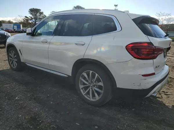 5UXTR9C59KLR08235 2019 BMW X3 - Image 2