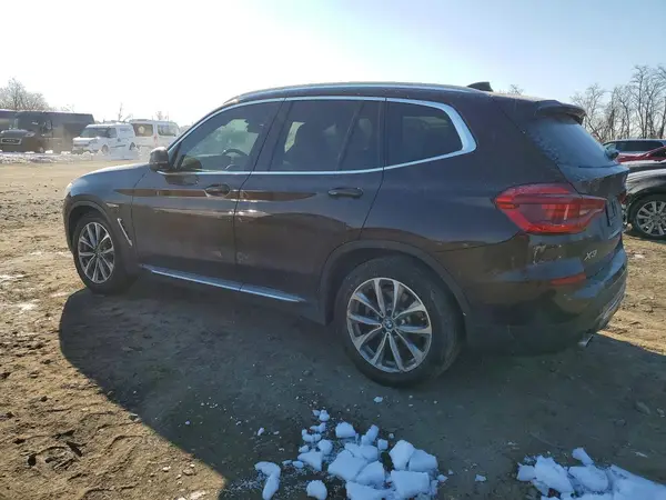 5UXTR9C59KLR11247 2019 BMW X3 - Image 2