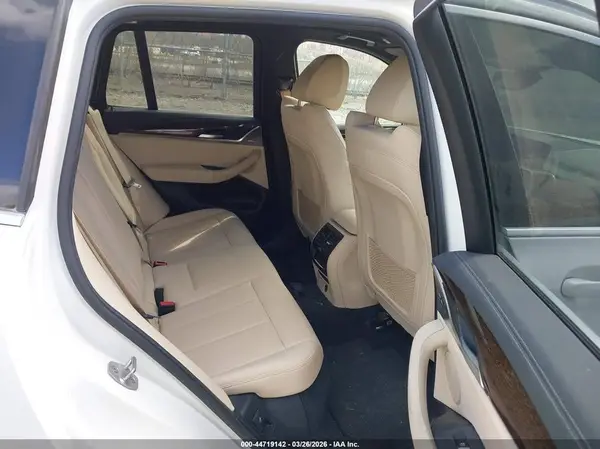 5UXTR9C5XJLC73155 2018 BMW X3 - Image 8