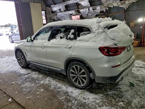 5UXTR9C5XJLC75634 2018 BMW X3 - Image 2