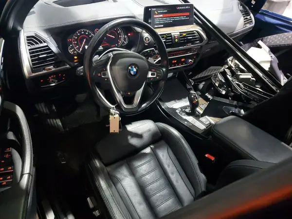 5UXTR9C5XJLC76735 2018 BMW X3 - Image 8