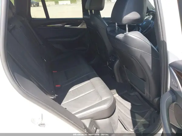 5UXTR9C5XJLC76928 2018 BMW X3 - Image 8