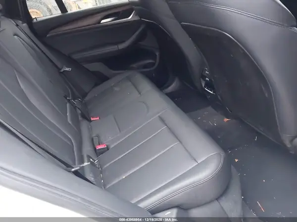 5UXTR9C5XJLC80249 2018 BMW X3 - Image 8