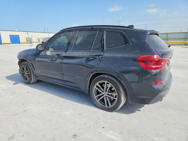 5UXTR9C5XJLD58481 2018 BMW X3 - Image 2