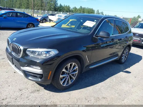 5UXTR9C5XJLD58545 2018 BMW X3 - Image 2