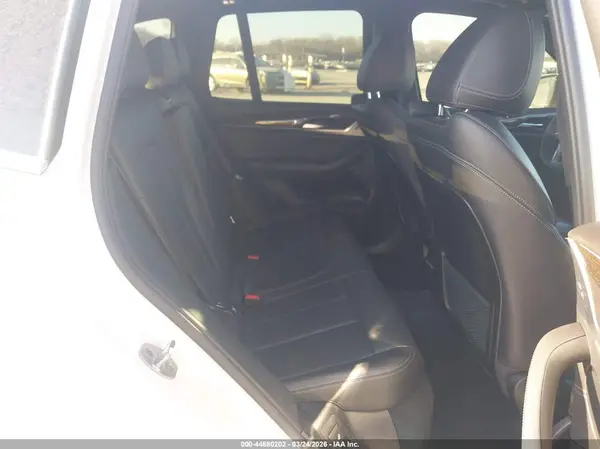 5UXTR9C5XJLD59081 2018 BMW X3 - Image 8