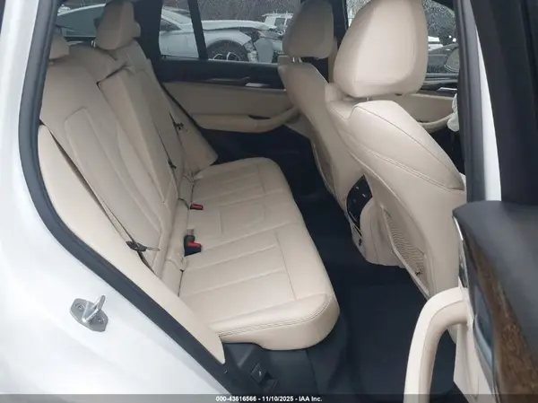 5UXTR9C5XJLD60831 2018 BMW X3 - Image 8