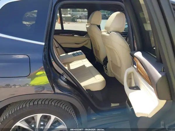 5UXTR9C5XJLD65236 2018 BMW X3 - Image 8