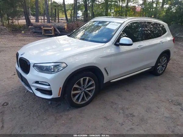 5UXTR9C5XJLD70288 2018 BMW X3 - Image 2