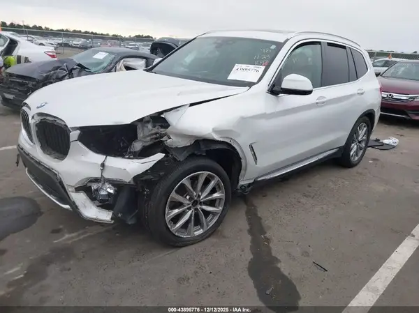 5UXTR9C5XJLD74406 2018 BMW X3 - Image 2