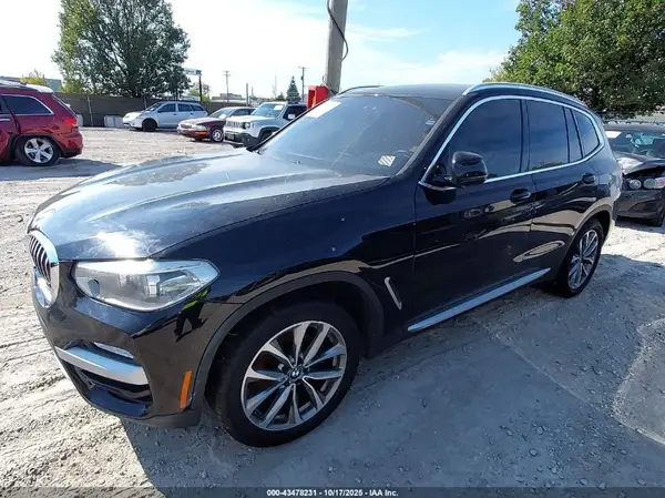 5UXTR9C5XJLD90069 2018 BMW X3 - Image 2