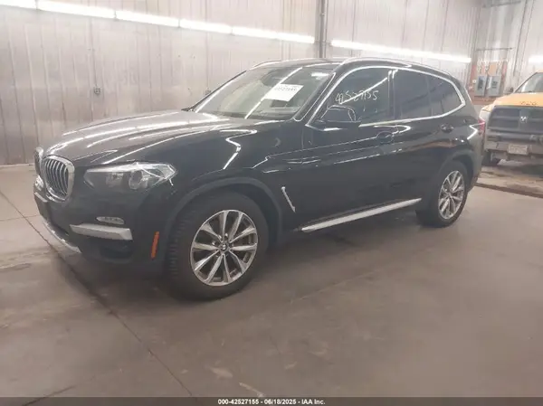 5UXTR9C5XKLD94480 2019 BMW X3 - Image 2