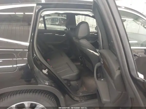 5UXTR9C5XKLD94480 2019 BMW X3 - Image 8