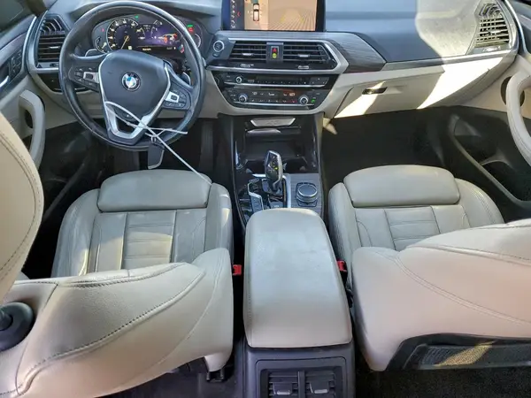 5UXTR9C5XKLD95256 2019 BMW X3 - Image 8