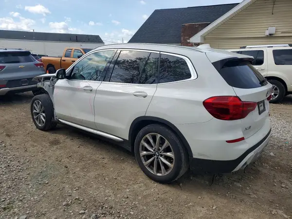 5UXTR9C5XKLE11567 2019 BMW X3 - Image 2