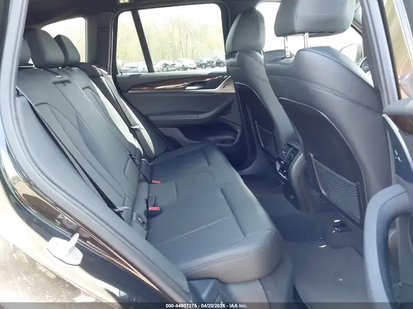 5UXTR9C5XKLE11973 2019 BMW X3 - Image 8
