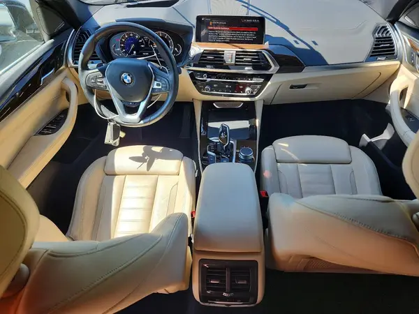 5UXTR9C5XKLE16316 2019 BMW X3 - Image 8