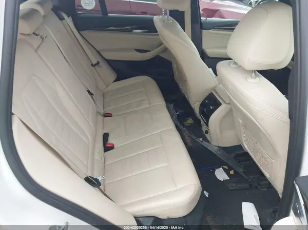 5UXTR9C5XKLE17238 2019 BMW X3 - Image 8
