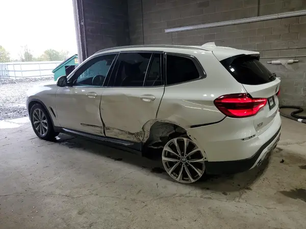 5UXTR9C5XKLE17384 2019 BMW X3 - Image 2