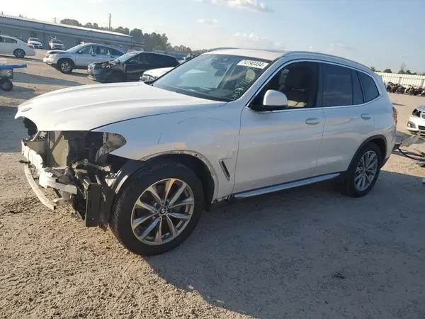 5UXTR9C5XKLE18339 2019 BMW X3 - Image 1