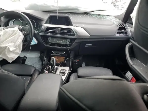 5UXTR9C5XKLE19894 2019 BMW X3 - Image 8