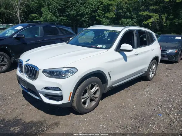 5UXTR9C5XKLE21631 2019 BMW X3 - Image 2