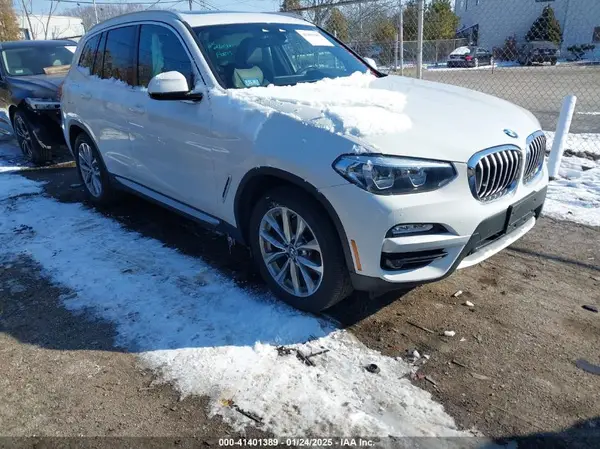 5UXTR9C5XKLE21645 2019 BMW X3 - Image 1