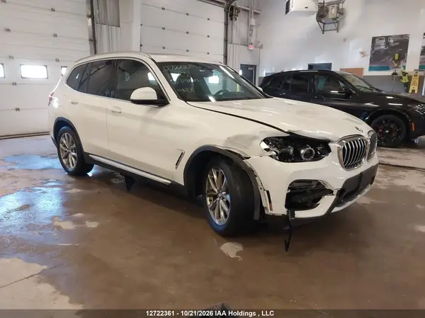 5UXTR9C5XKLP91944 2019 BMW X3 - Image 1