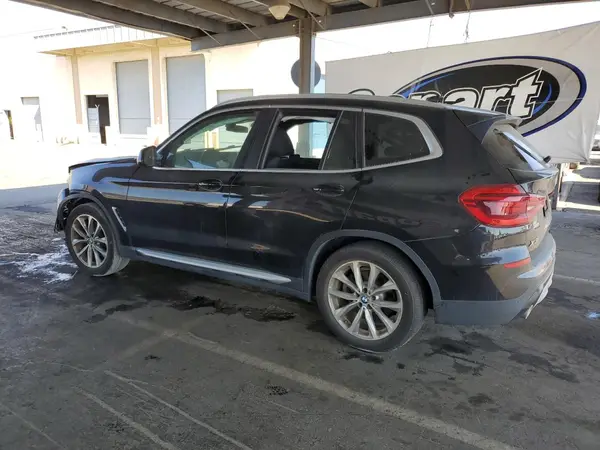 5UXTR9C5XKLP92415 2019 BMW X3 - Image 2