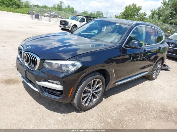 5UXTR9C5XKLP95797 2019 BMW X3 - Image 2