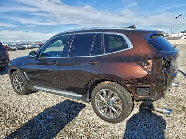 5UXTR9C5XKLP96450 2019 BMW X3 - Image 2