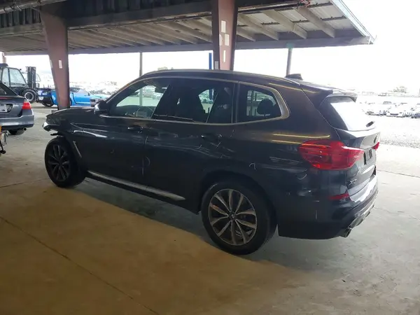 5UXTR9C5XKLP96917 2019 BMW X3 - Image 2