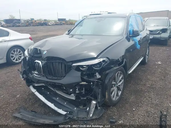5UXTR9C5XKLR05554 2019 BMW X3 - Image 2