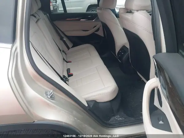 5UXTR9C5XKLR05814 2019 BMW X3 - Image 8