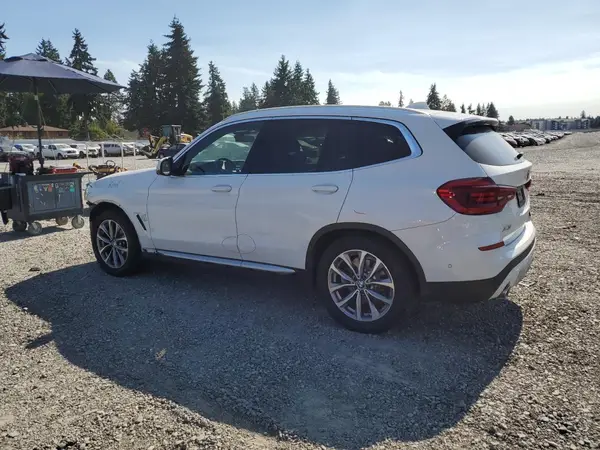 5UXTR9C5XKLR08583 2019 BMW X3 - Image 2