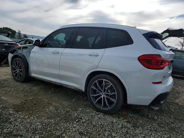 5UXTR9C5XKLR09734 2019 BMW X3 - Image 2