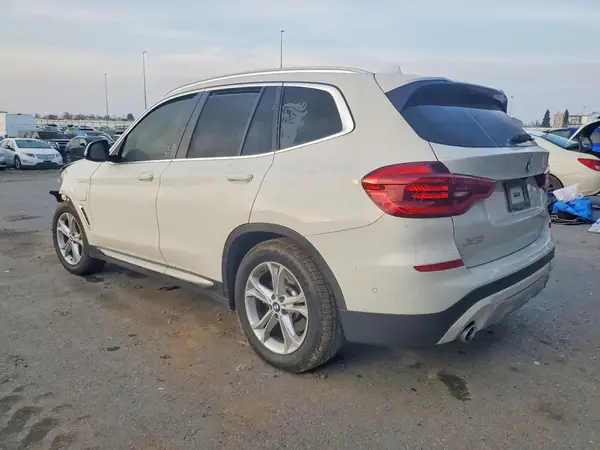 5UXTS1C00M9E14794 2021 BMW X3 - Image 2